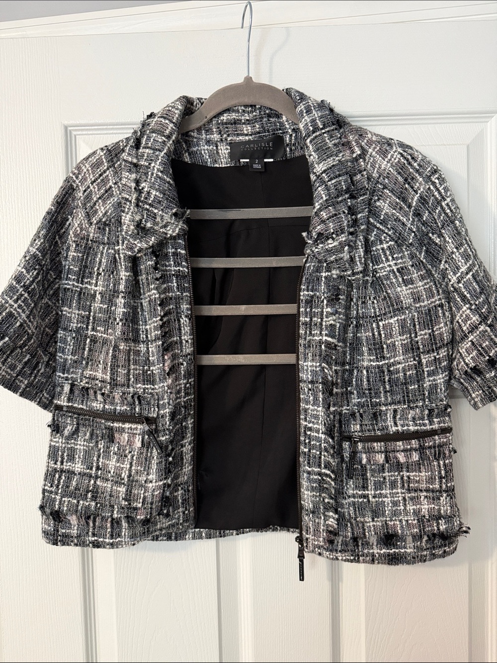 Carlisle Collection Size 2 Black White Tweed Zip Front Fringed Jacket
